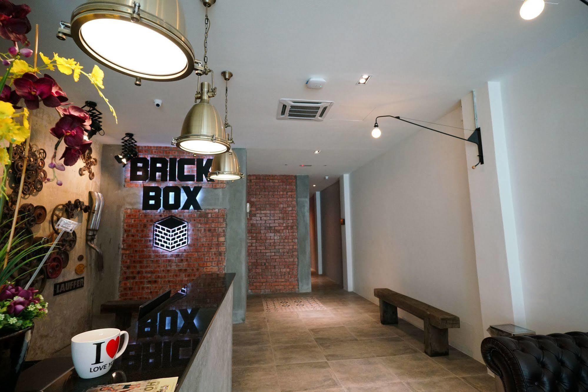 Brick Box Hotel @ Oldtown Ipoh Extérieur photo
